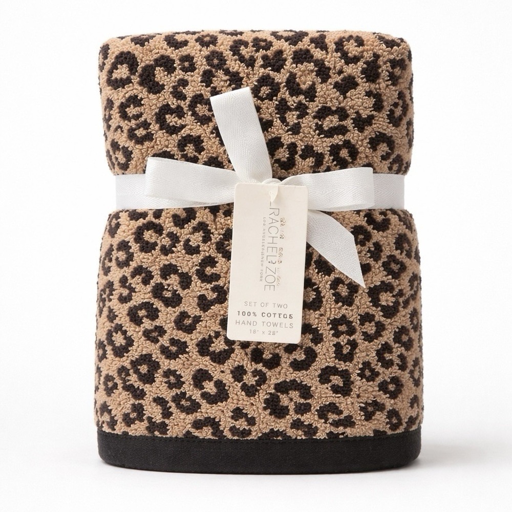 RACHEL ZOE  100% Cotton SET 2 HAND Towels REVERSIBLE LEOPARD PRINT NEW AUTHENTIC